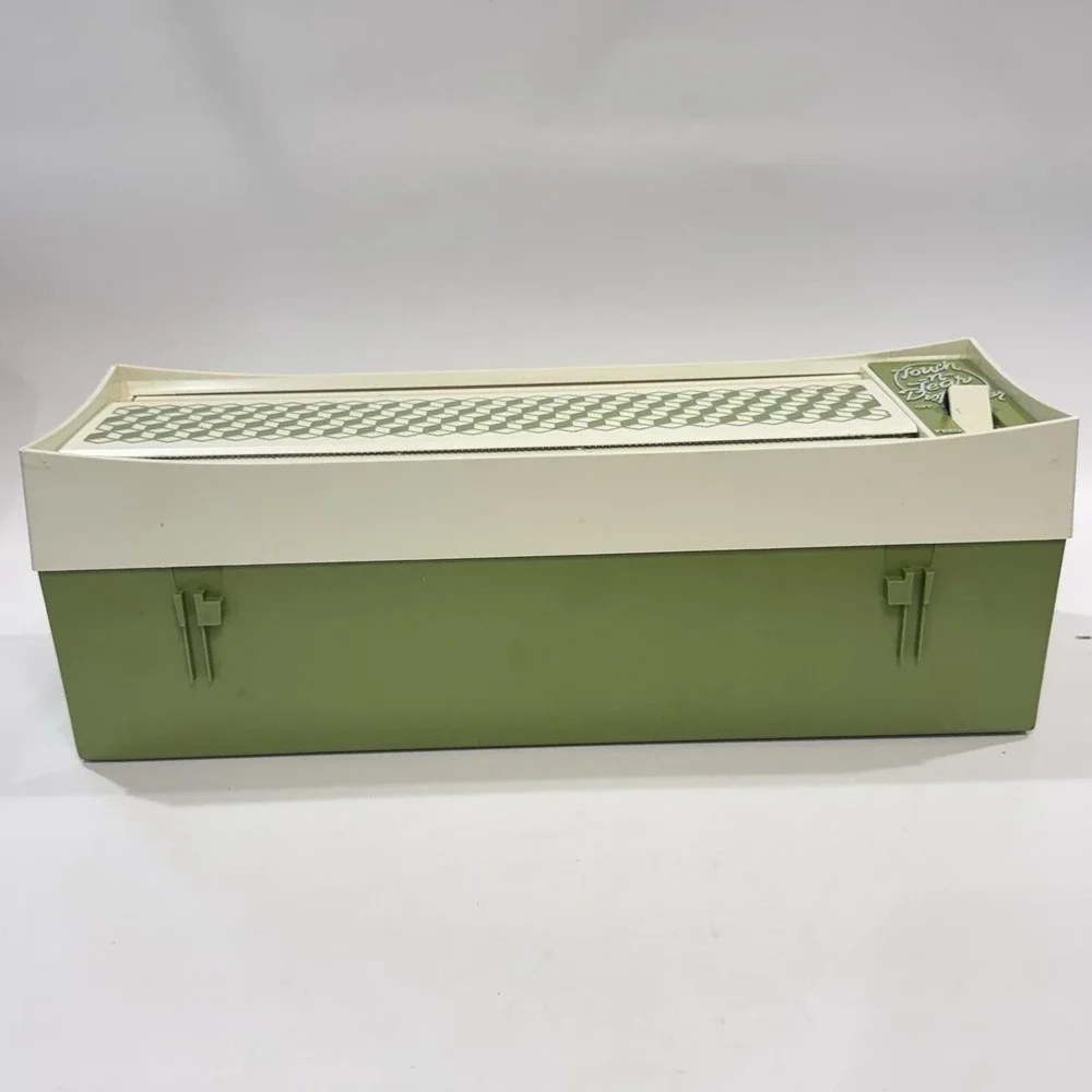 Vintage 70's Touch-n-Tear Automatic Foil Wrap Wax Dispenser Avocado Green IOB - Picture 3 of 15